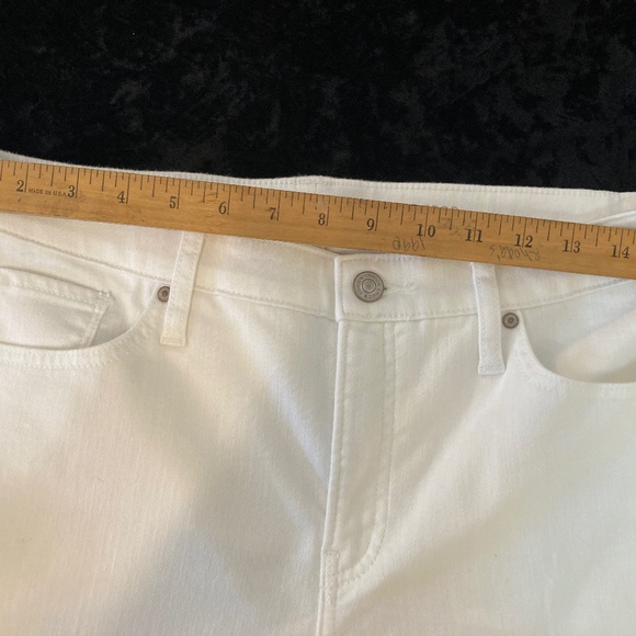 Chico’s So-Slimming girlfriend slim leg crop jeans - Picture 7 of 11